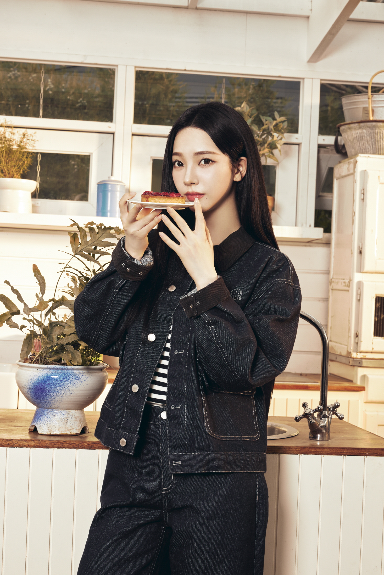 25FW_KARINA_1-1.jpg